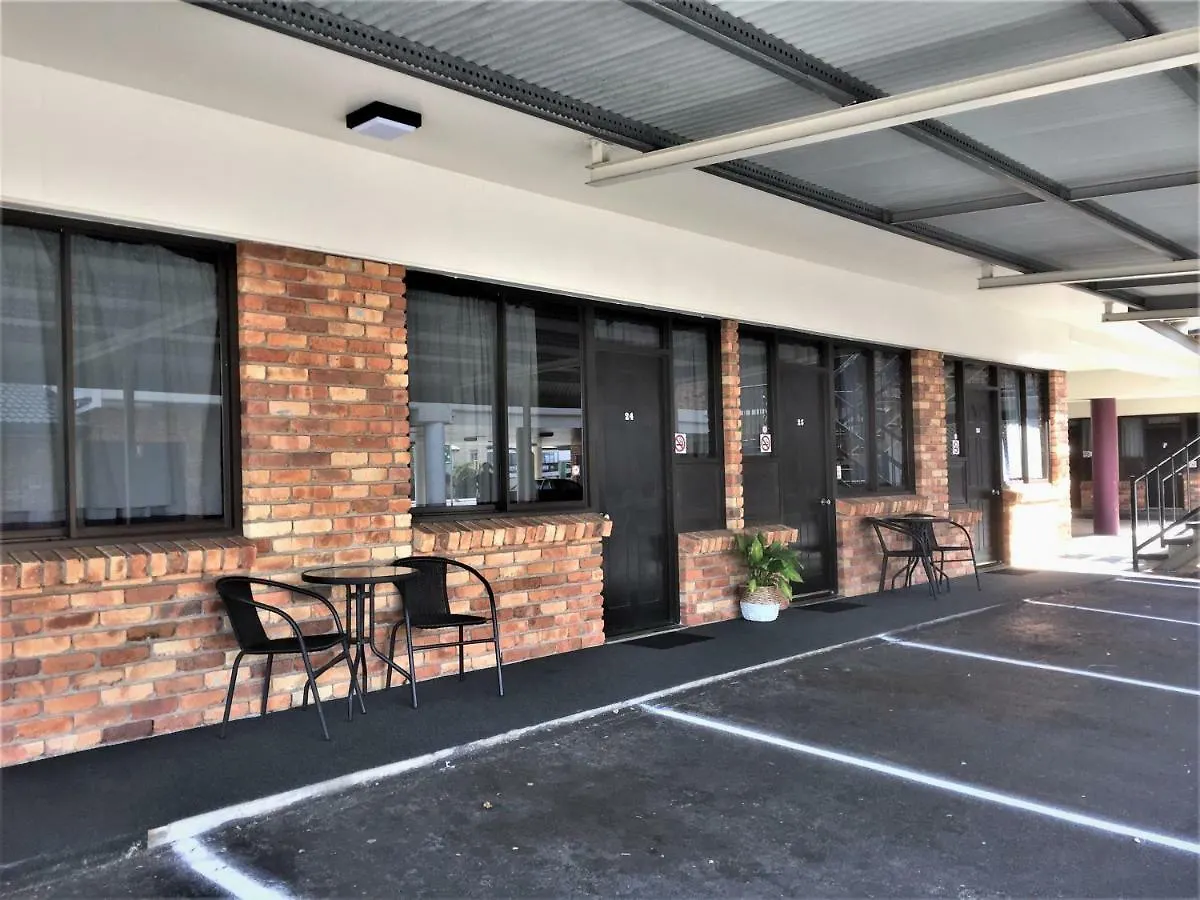 Archer Park Motel Rockhampton 3*,